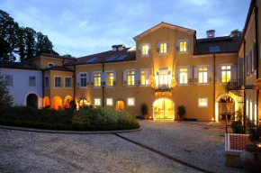 Grand Hotel Entourage - Palazzo Strassoldo Gorizia